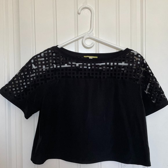 Gianni Bini Tops - Gianni Binni Cropped Top